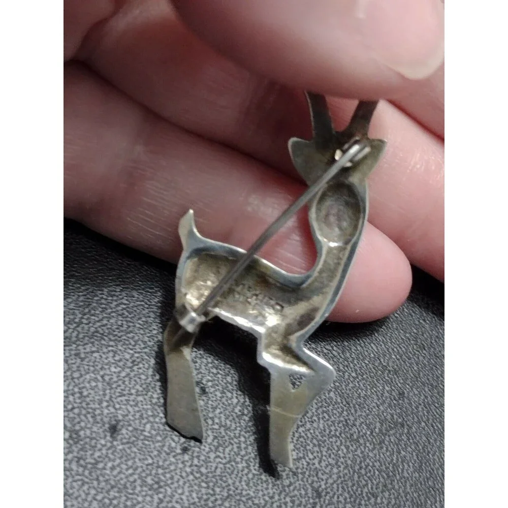 Sterling silver antelope gazelle vintage brooch